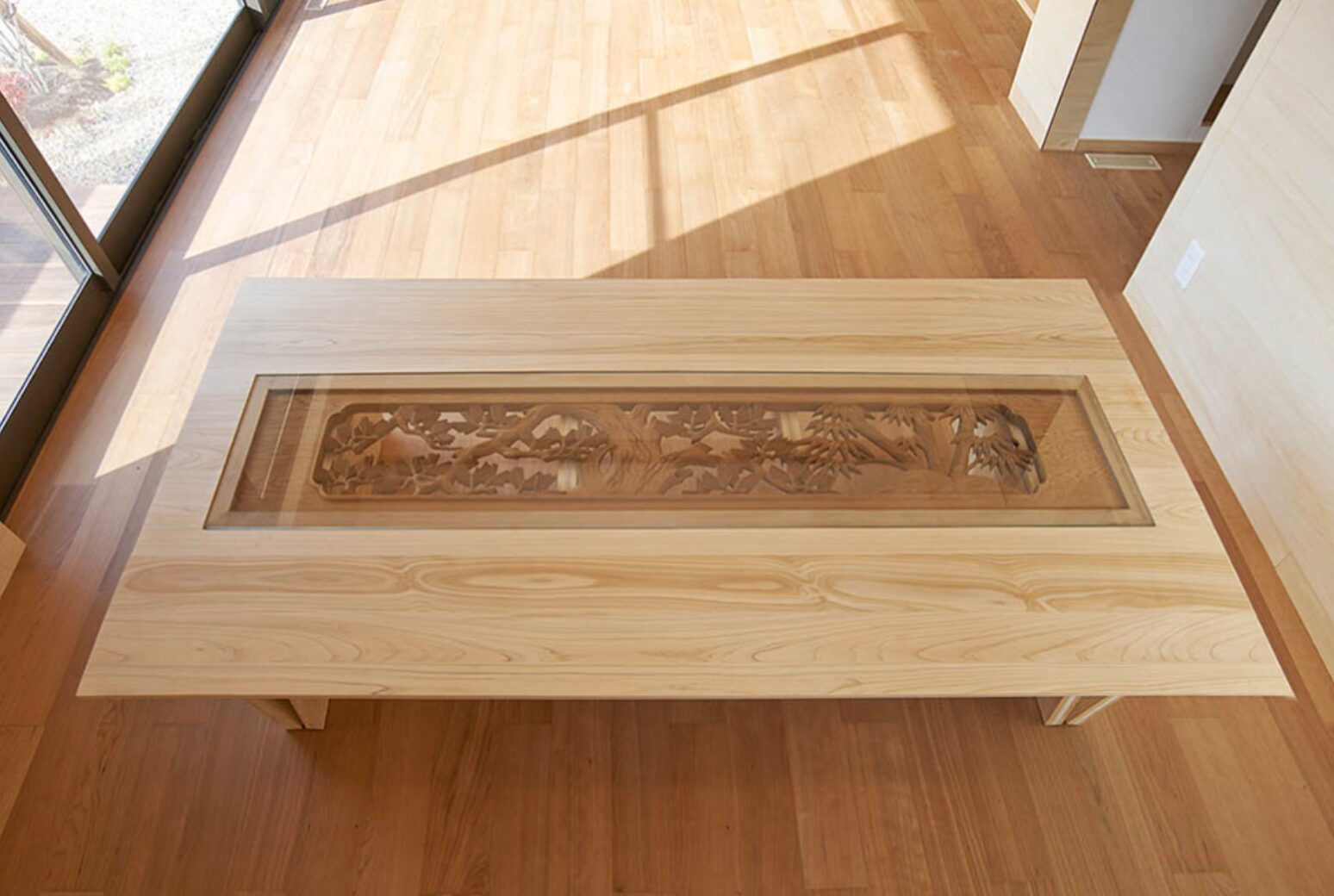 オリジナル家具　〜欄間入り変形ダイニングテーブル編〜　