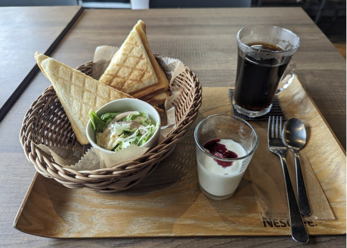 自転車から「団地の続き」オープンハウスへ