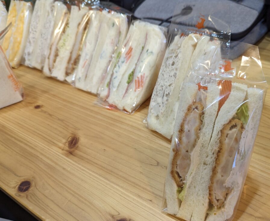 すすきのでNHK「72時間」とサンドイッチとウルトラマンをきっかけに「ものづくり」を考える