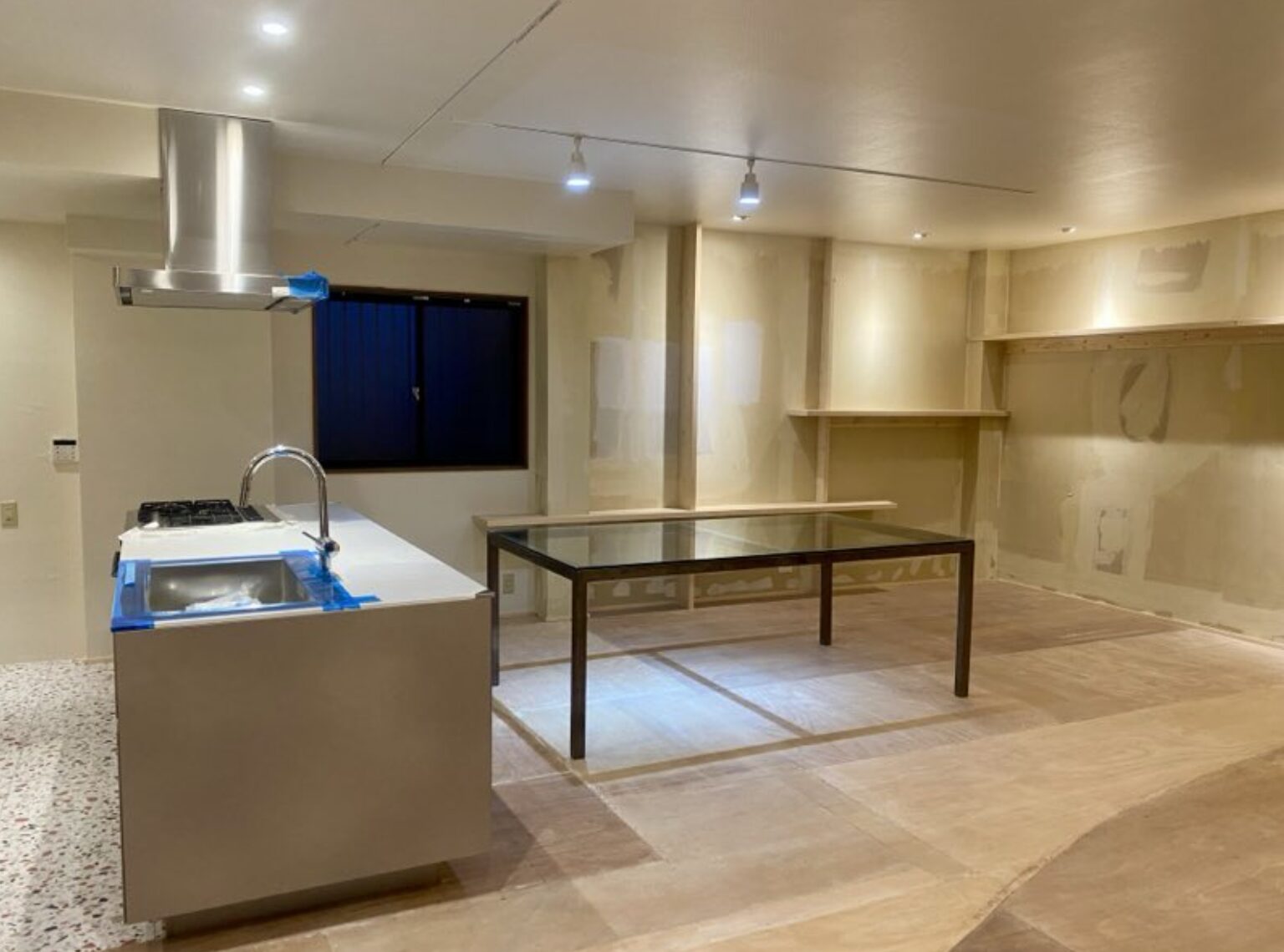 晴れた日　大府の現場へ