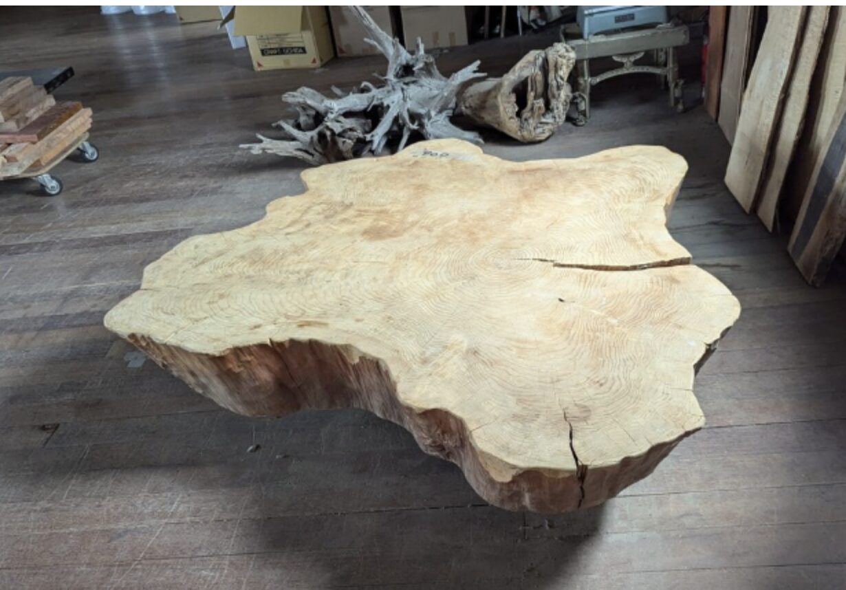 家具屋というか木材屋？さんへ